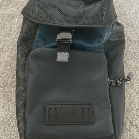 Coach Leather Black/Navy Sling Backpack - Picture 2 of 7